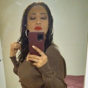 Meet your Posher, Janettee